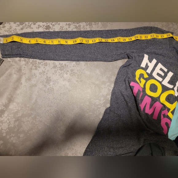 Chaser Sweatshirt womens Small Gray HelloGoodTimes Pullover Soft NWT - Picture 6 of 8